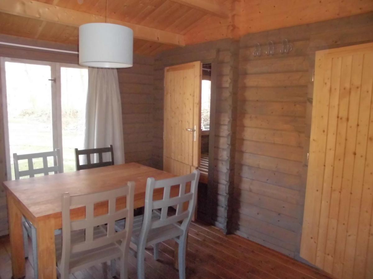 Vakantiepark T Urkerbos - Blokhutje Екстер'єр фото